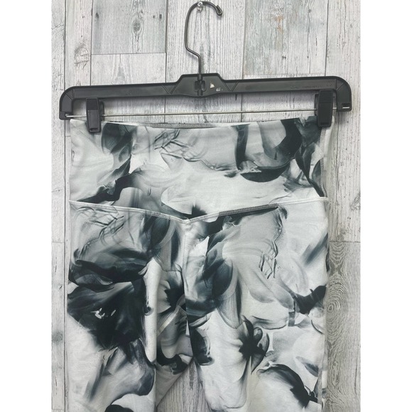 Lot of 2 Vogo Athletica & Zella Medium Stretch Polyester Athletic Ankle Leggings - Picture 9 of 13